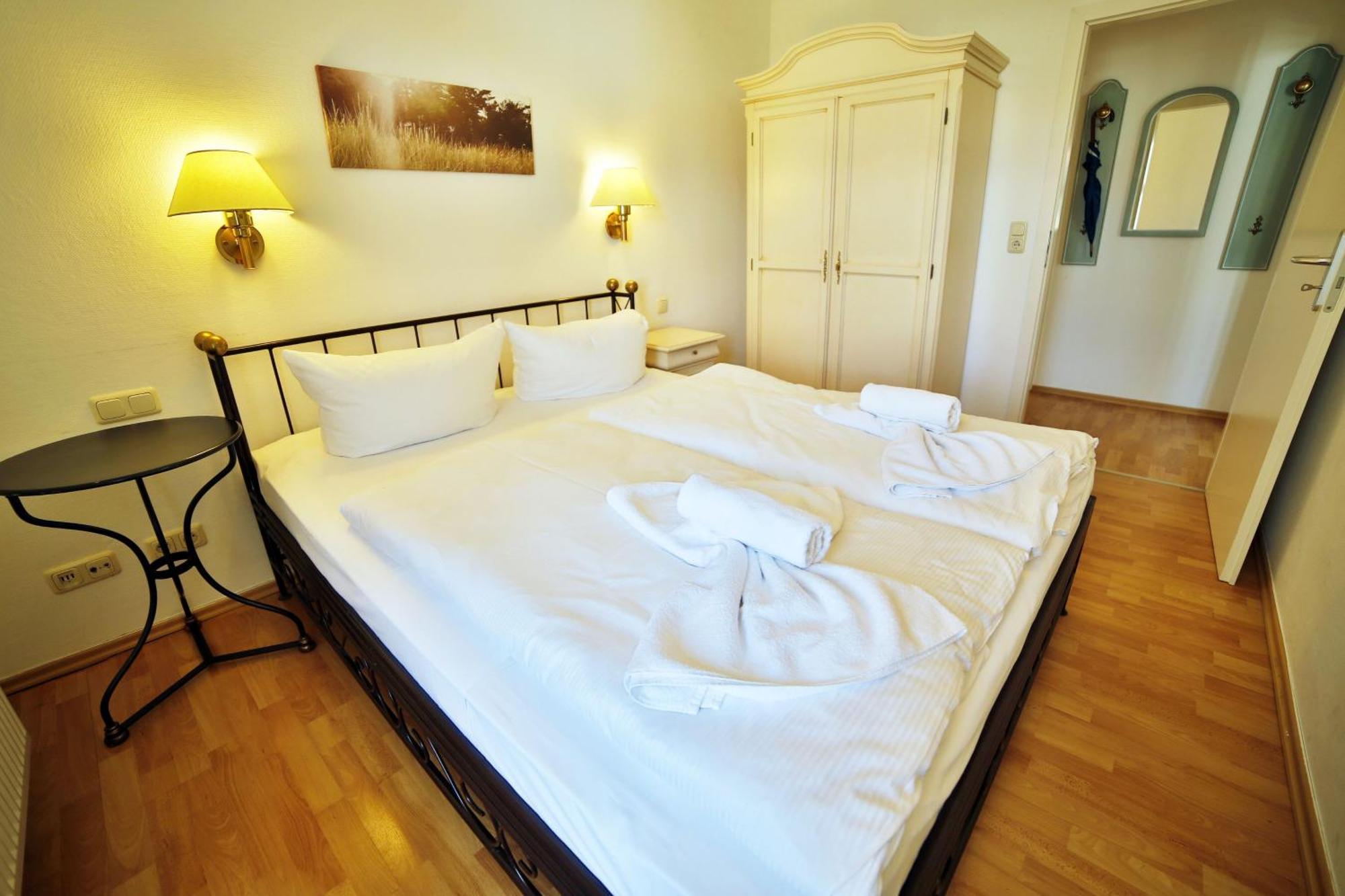 Ferienwohnung Binzer Strandgut Im Haus Jahreszeiten בינץ מראה חיצוני תמונה